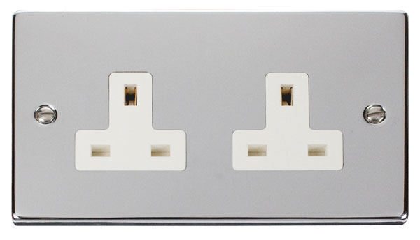 Click VPCH032WH Socket 2Gang 13A PC
