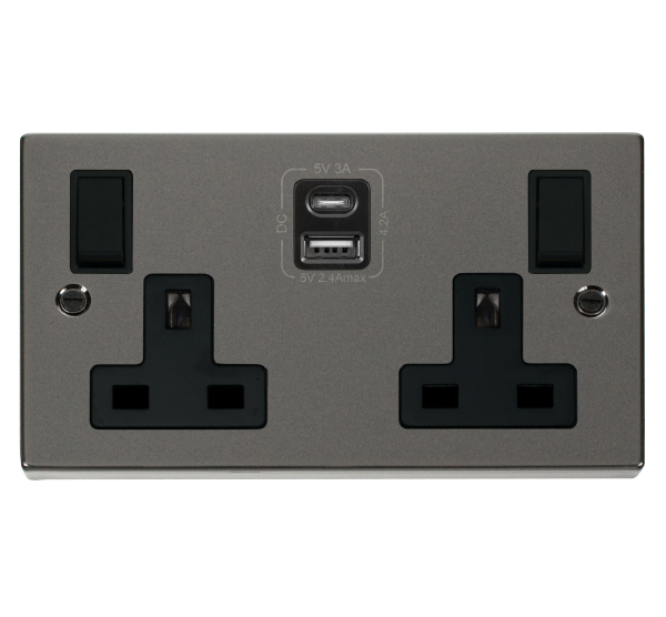 Click VPBN786BK Skt 2G Swd & USB 13A